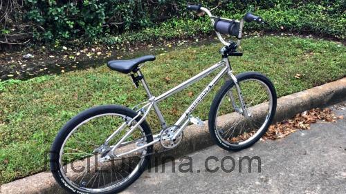 Hutch XL24 ficha técnica y opiniones